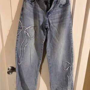 PacSun Washed Light Blue Straight Leg Jeans with Bow Appliqué